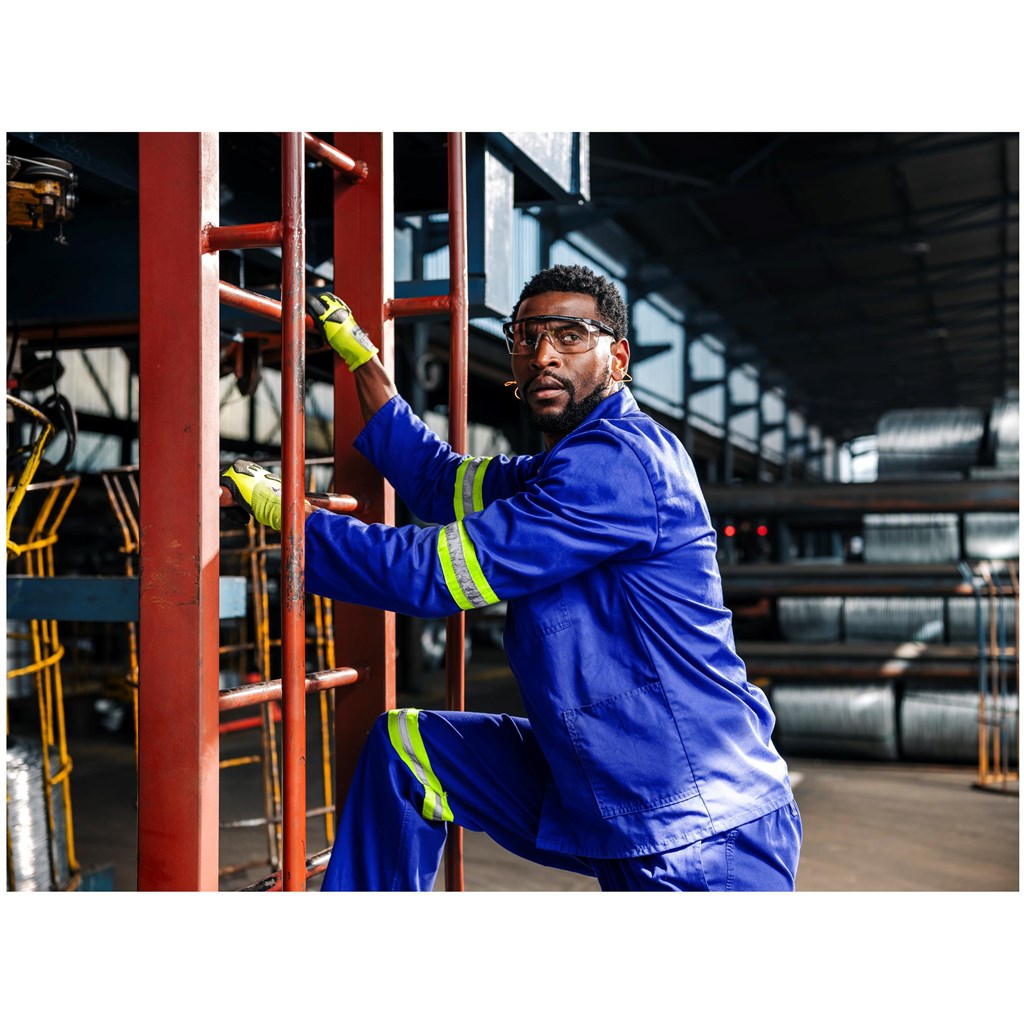 ALT-11141-RB-LIFESTYLE04