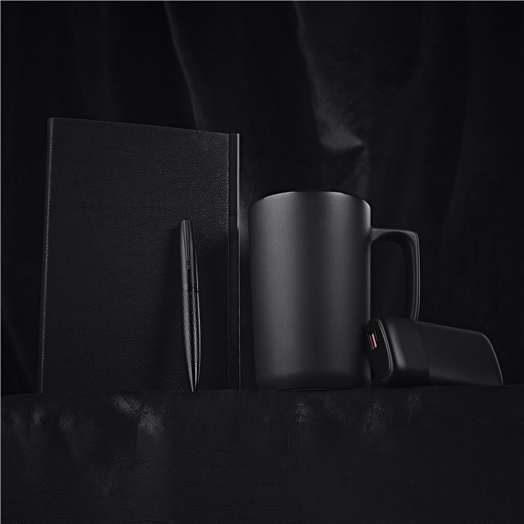 GF-AV-1281-B_LIFESTYLE-NO-LOGO