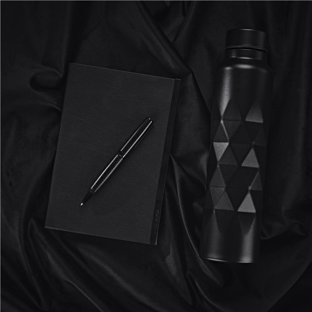 GF-AV-1311-B_LIFESTYLE-NO-LOGO