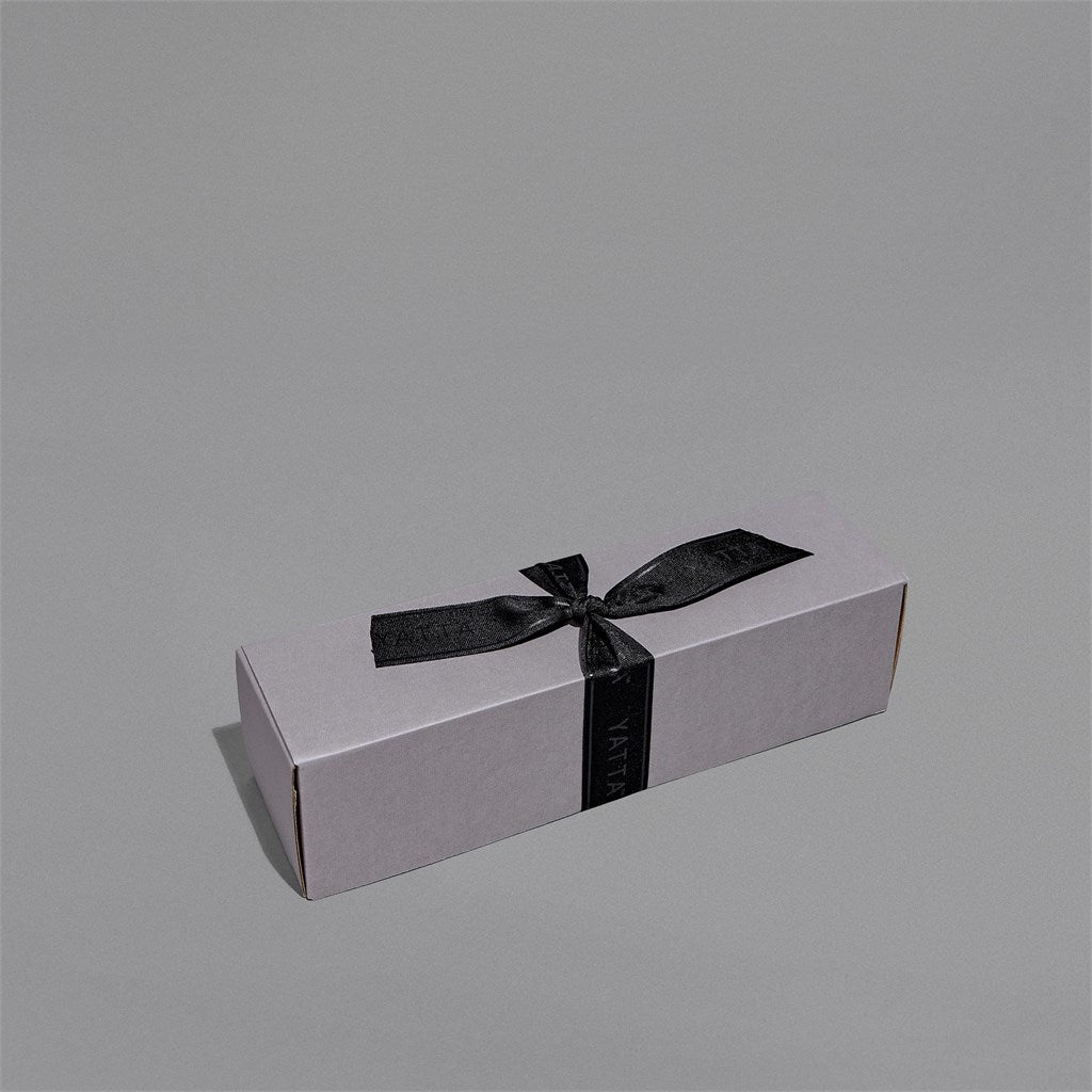 Yatta Happy Huddle Hamper