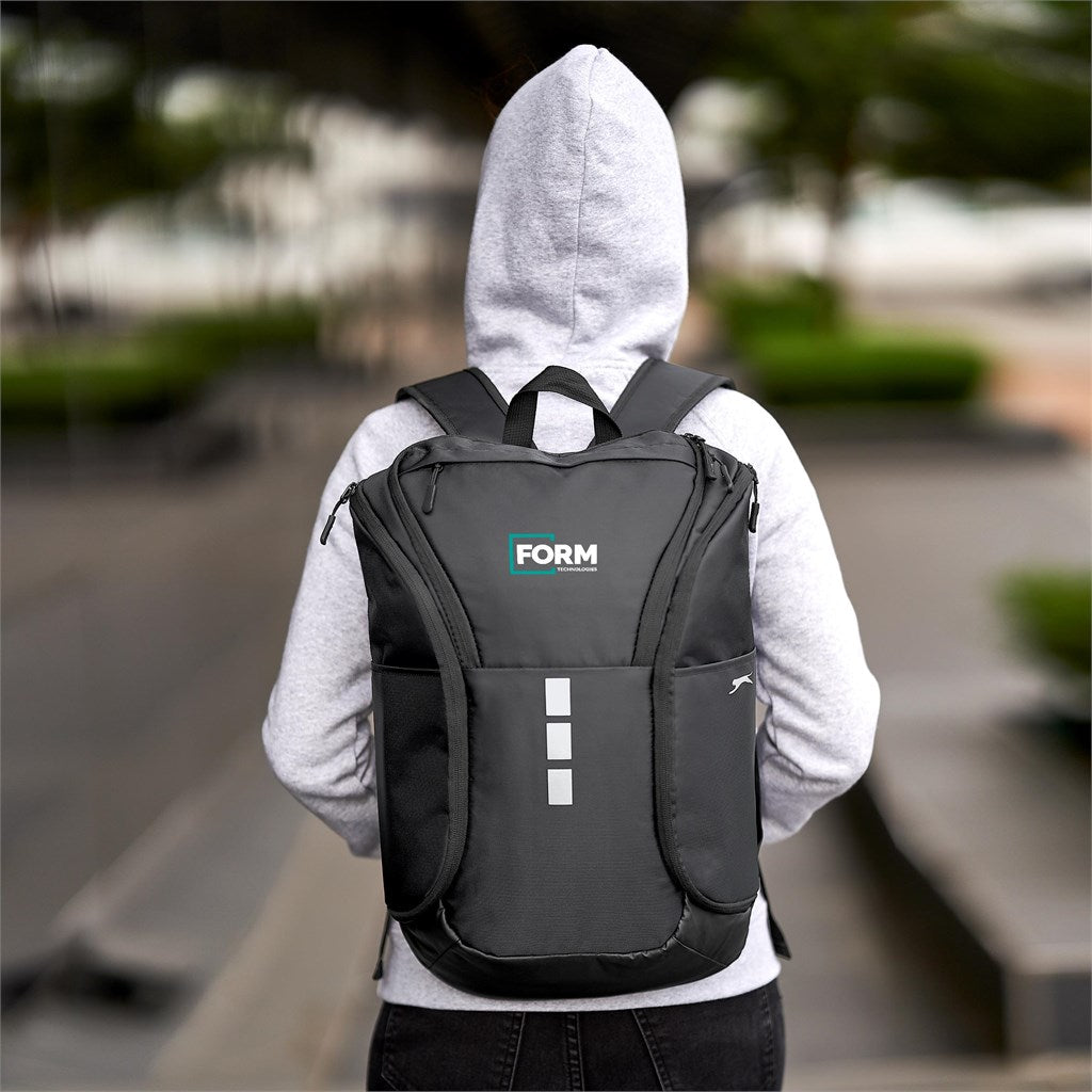 SLAZ-2220-LIFESTYLE-10